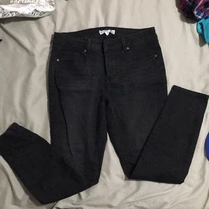 Black jeans star stitching